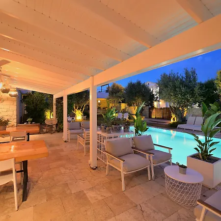 Peremere Hotell 3*