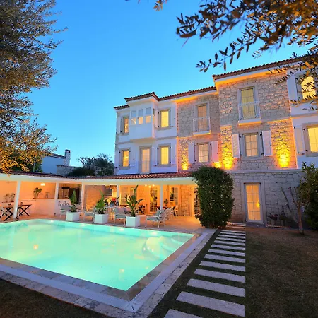 فندق Peremere 3*