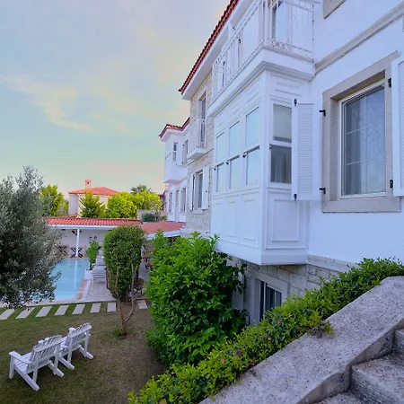 Peremere Otel 3*